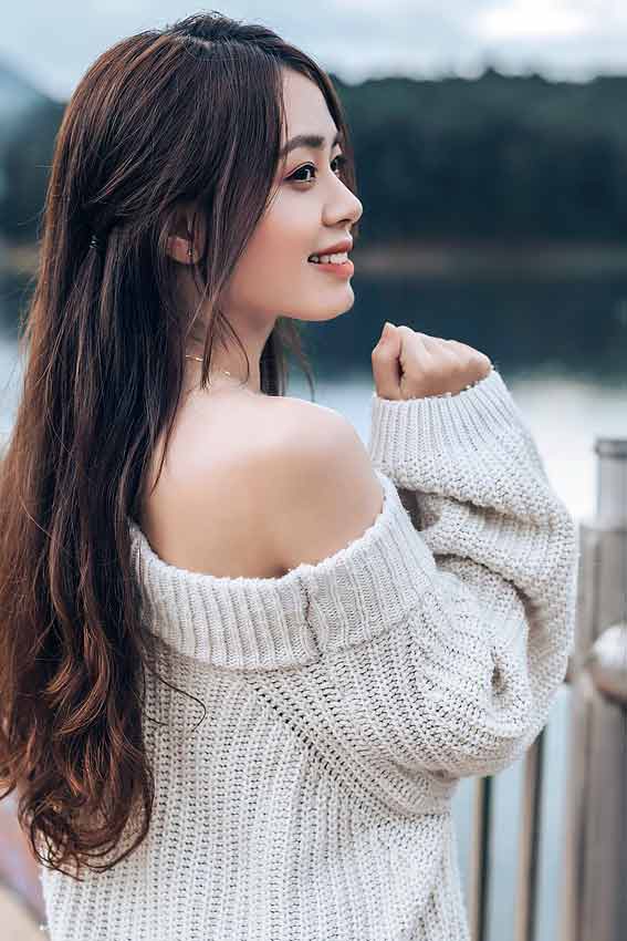 Chinese girls from China seeking men for love, relationship and romance
