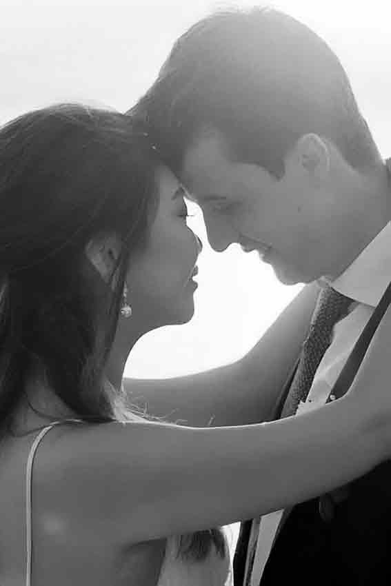 A happily married American man and his Filipina wife, a real success story.